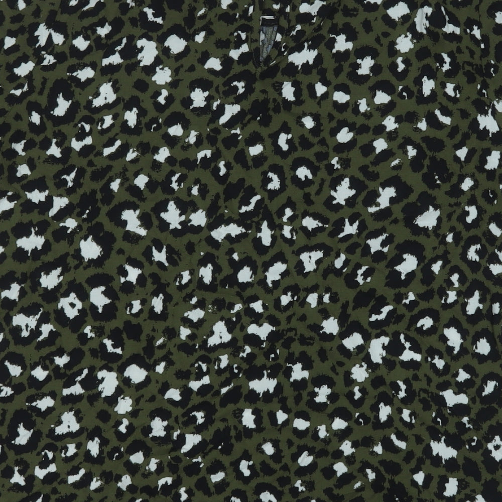 Marks and Spencer Womens Green Animal Print Viscose Basic Blouse Size 10 Round Neck