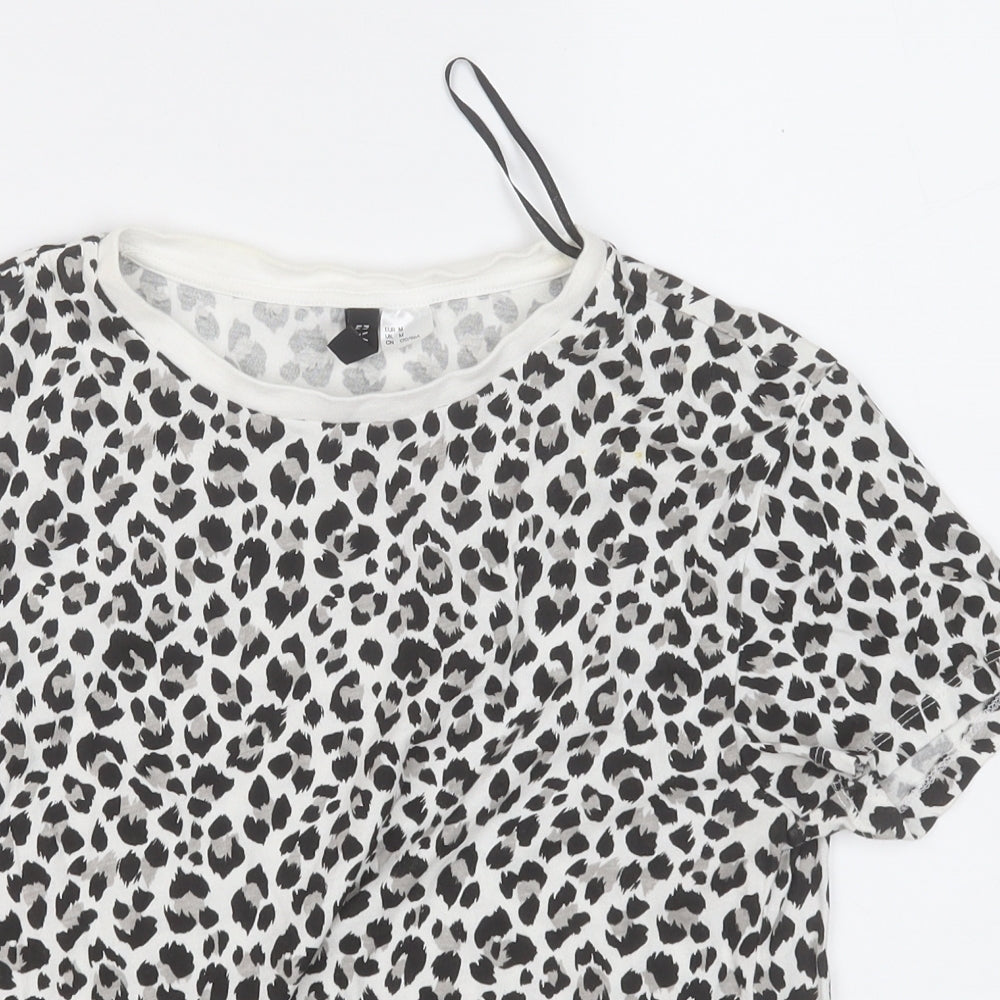 Divided by H&M Womens Black Animal Print Cotton Basic T-Shirt Size M Round Neck