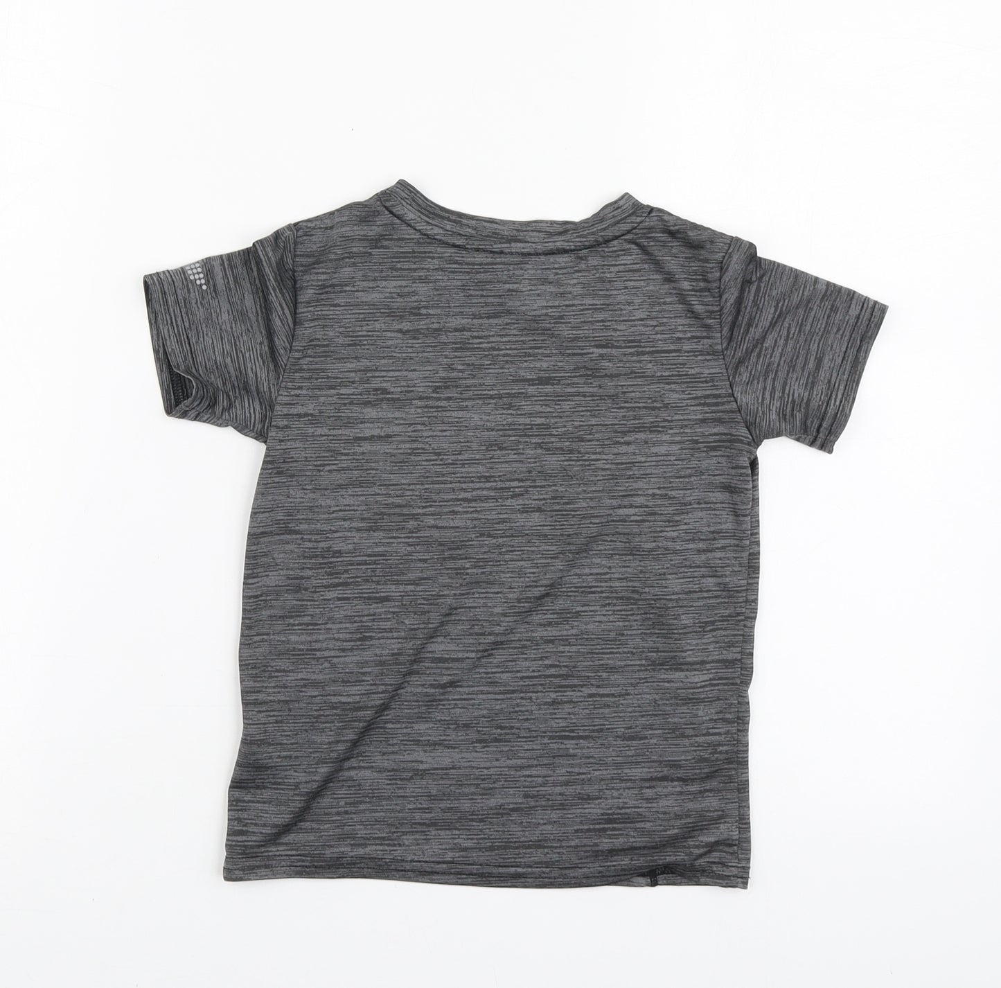 Dunnes Stores Boys Grey Polyester Basic T-Shirt Size 4-5 Years Round Neck