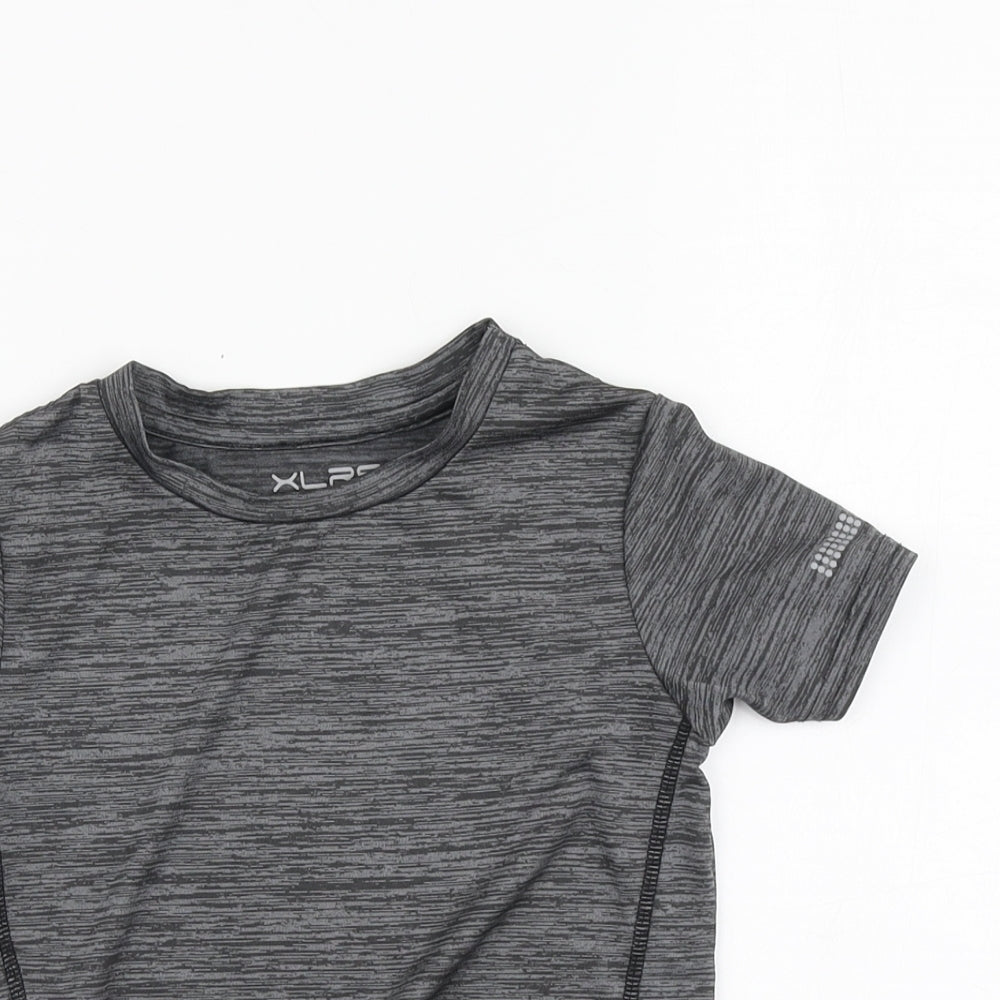 Dunnes Stores Boys Grey Polyester Basic T-Shirt Size 4-5 Years Round Neck