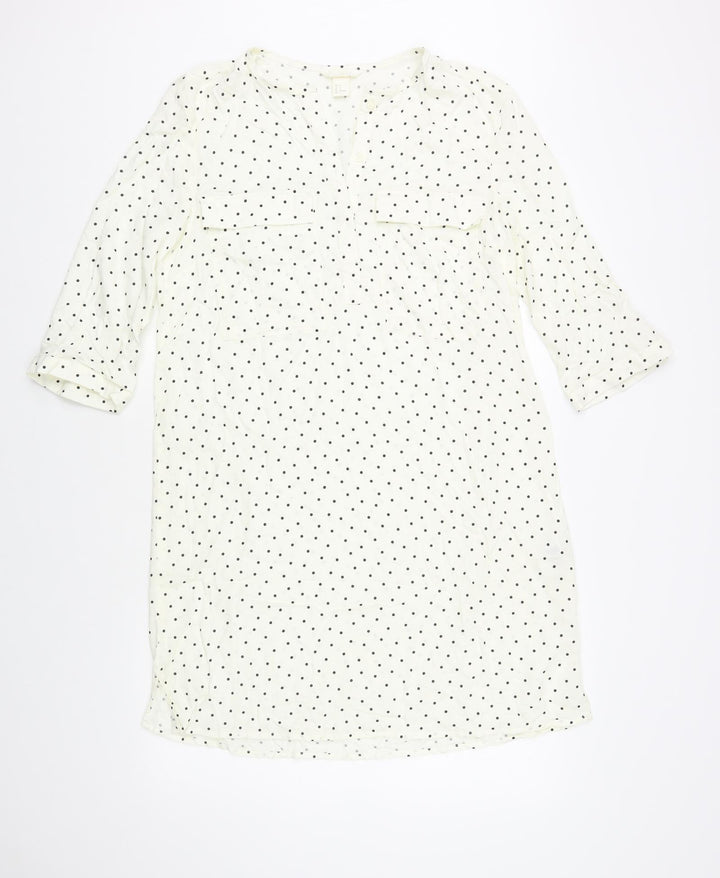 H&M Womens Ivory Polka Dot Viscose Shift Size 8 Round Neck Button