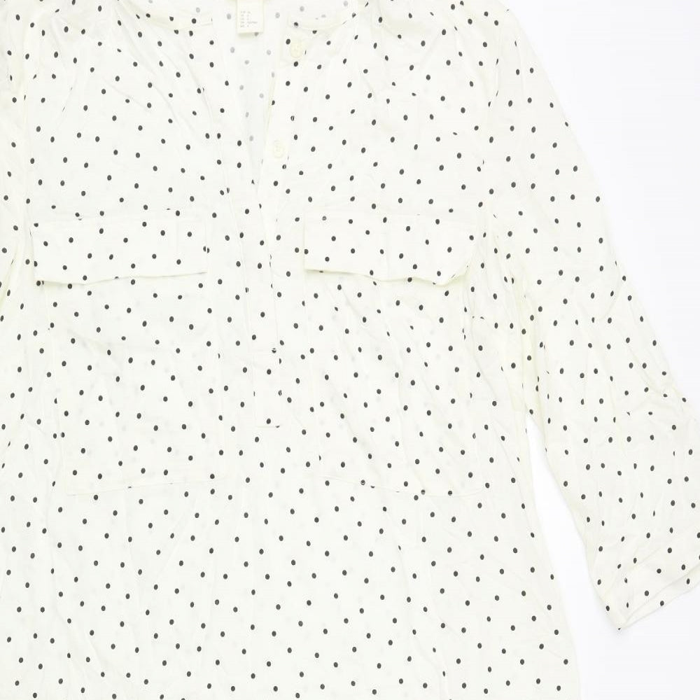 H&M Womens Ivory Polka Dot Viscose Shift Size 8 Round Neck Button