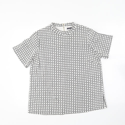 Marks and Spencer Womens Black Geometric Cotton Basic T-Shirt Size 14 Round Neck -