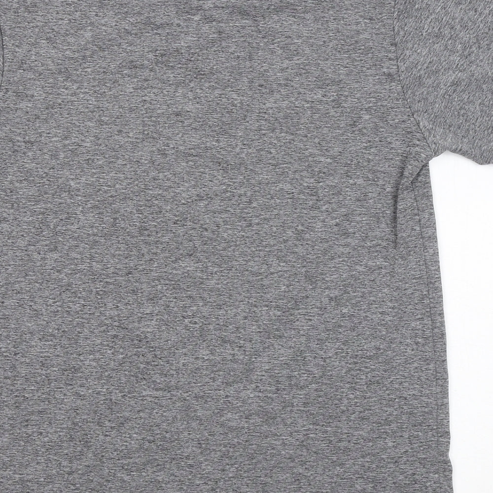 Under armour Mens Grey Polyester Basic T-Shirt Size L Round Neck