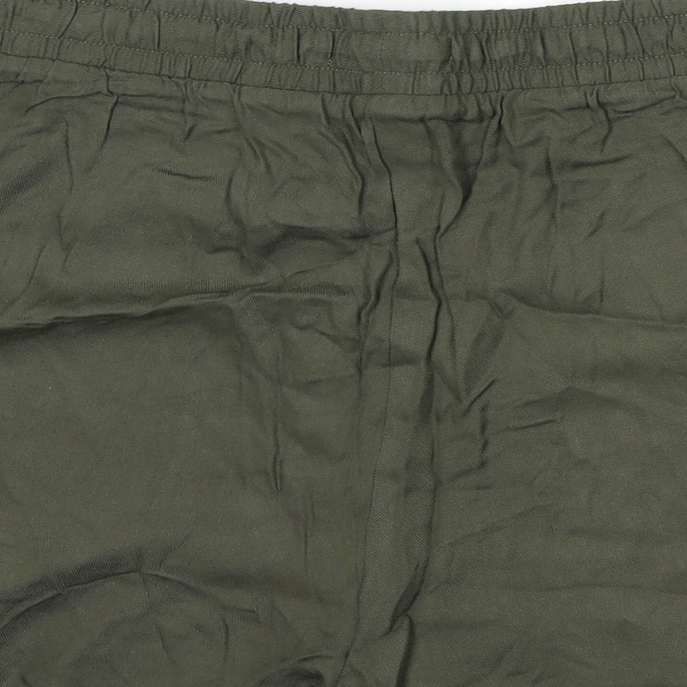 Peacocks Womens Green Viscose Bermuda Shorts Size 12 L3 in Regular