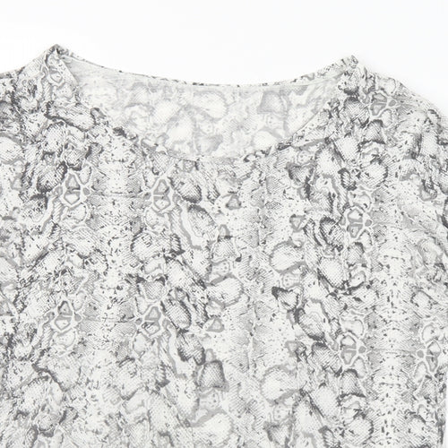 Marks and Spencer Womens Grey Animal Print Acrylic Basic T-Shirt Size 18 Round Neck