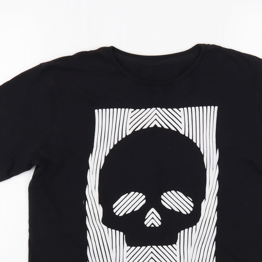 Preworn Boys Black Cotton Pullover T-Shirt Size 12-13 Years Crew Neck Pullover - Skull