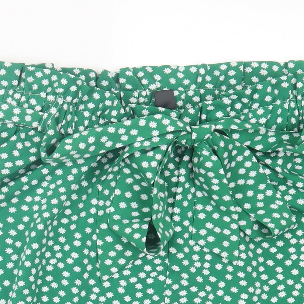 SheIn Womens Green Floral Polyester Paperbag Shorts Size XL L4 in Regular Tie