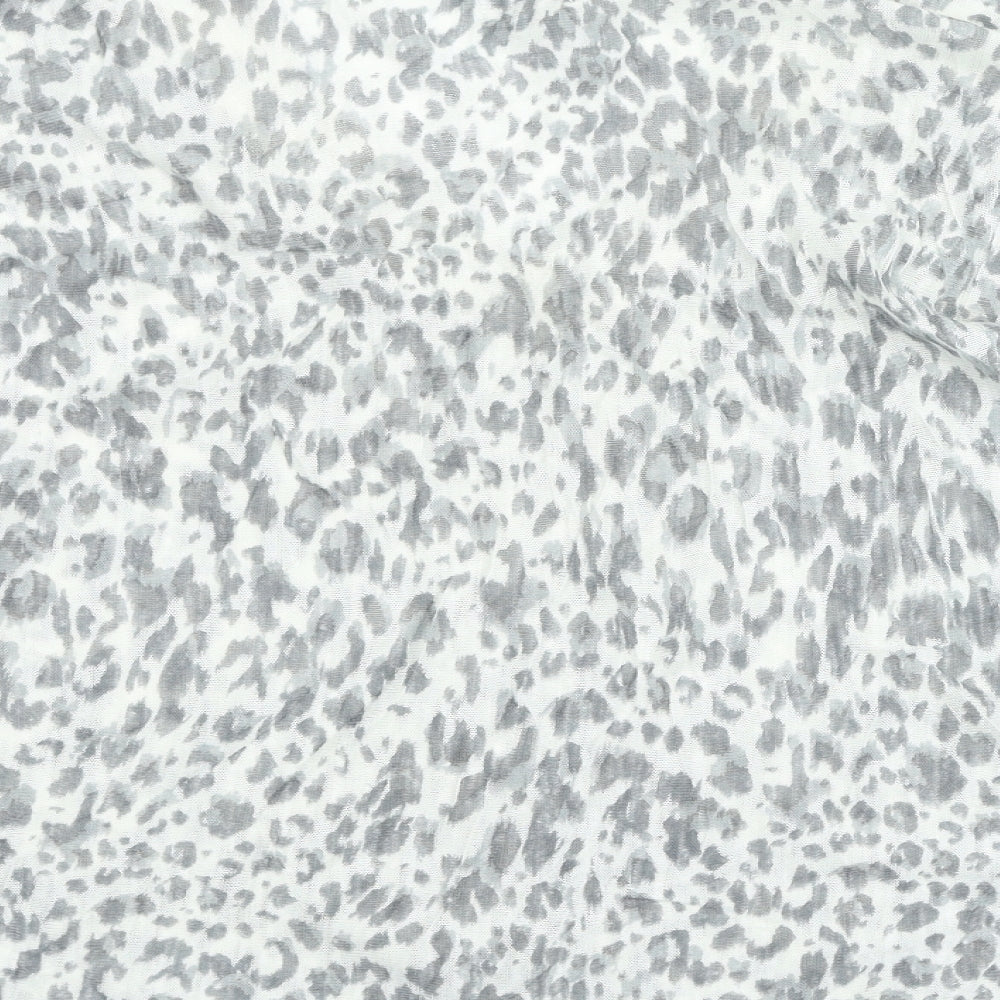 Monsoon Womens Grey Animal Print Acrylic Basic T-Shirt Size L V-Neck