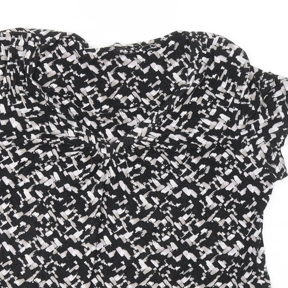 TU Womens Black Geometric Viscose Basic T-Shirt Size 18 Round Neck