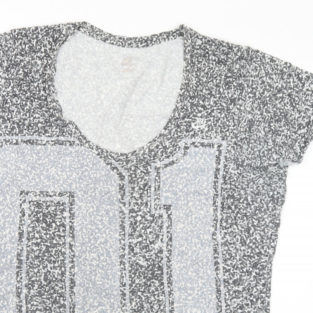 Nike Womens Grey Geometric Polyester Basic T-Shirt Size 2XL Scoop Neck