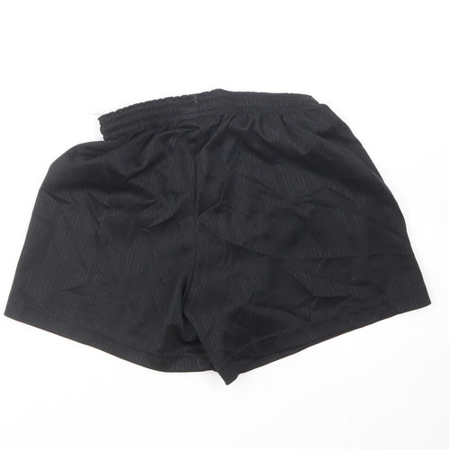 Umbro Boys Black Polyester Sweat Shorts Size 8-9 Years Regular