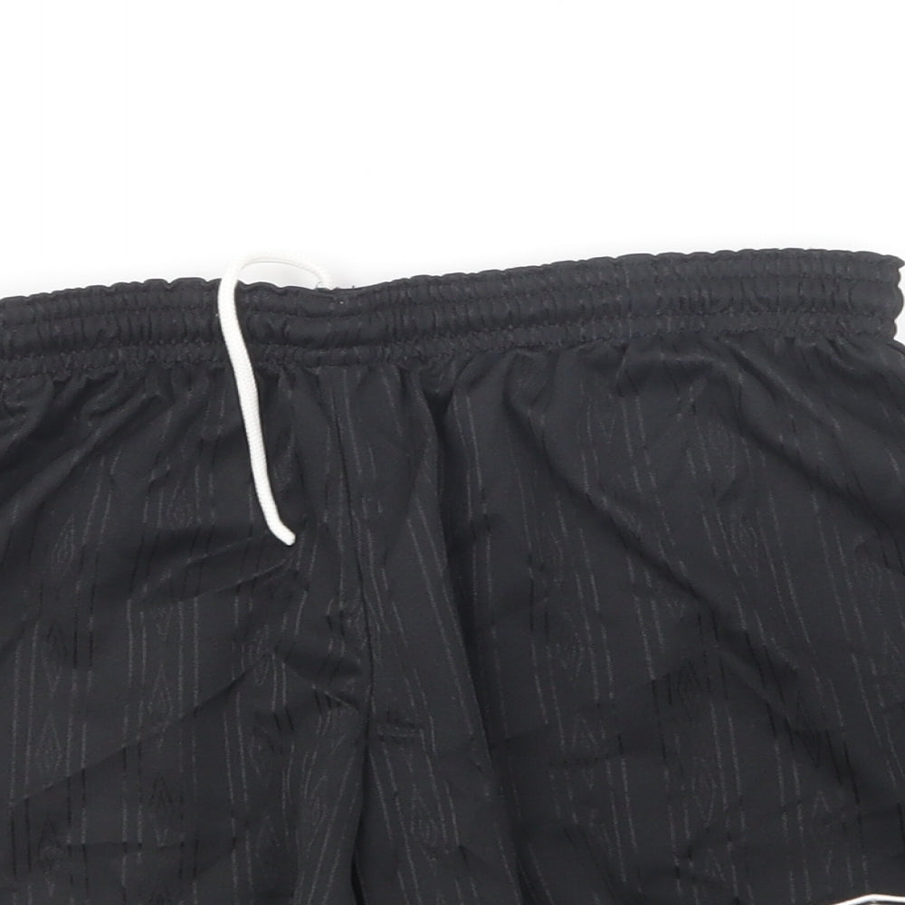 Umbro Boys Black Polyester Sweat Shorts Size 8-9 Years Regular
