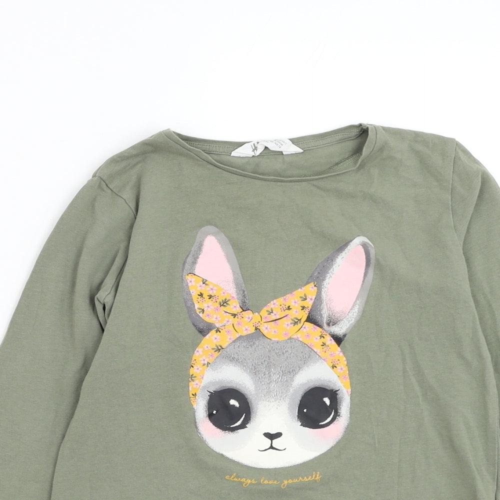 H&M Girls Green Cotton Basic T-Shirt Size 6-7 Years Round Neck Pullover - Rabbit