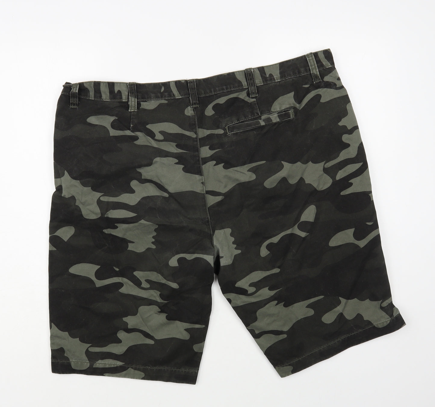 Cedarwood State Mens Green Camouflage Cotton Chino Shorts Size 40 in L11 in Regular Button