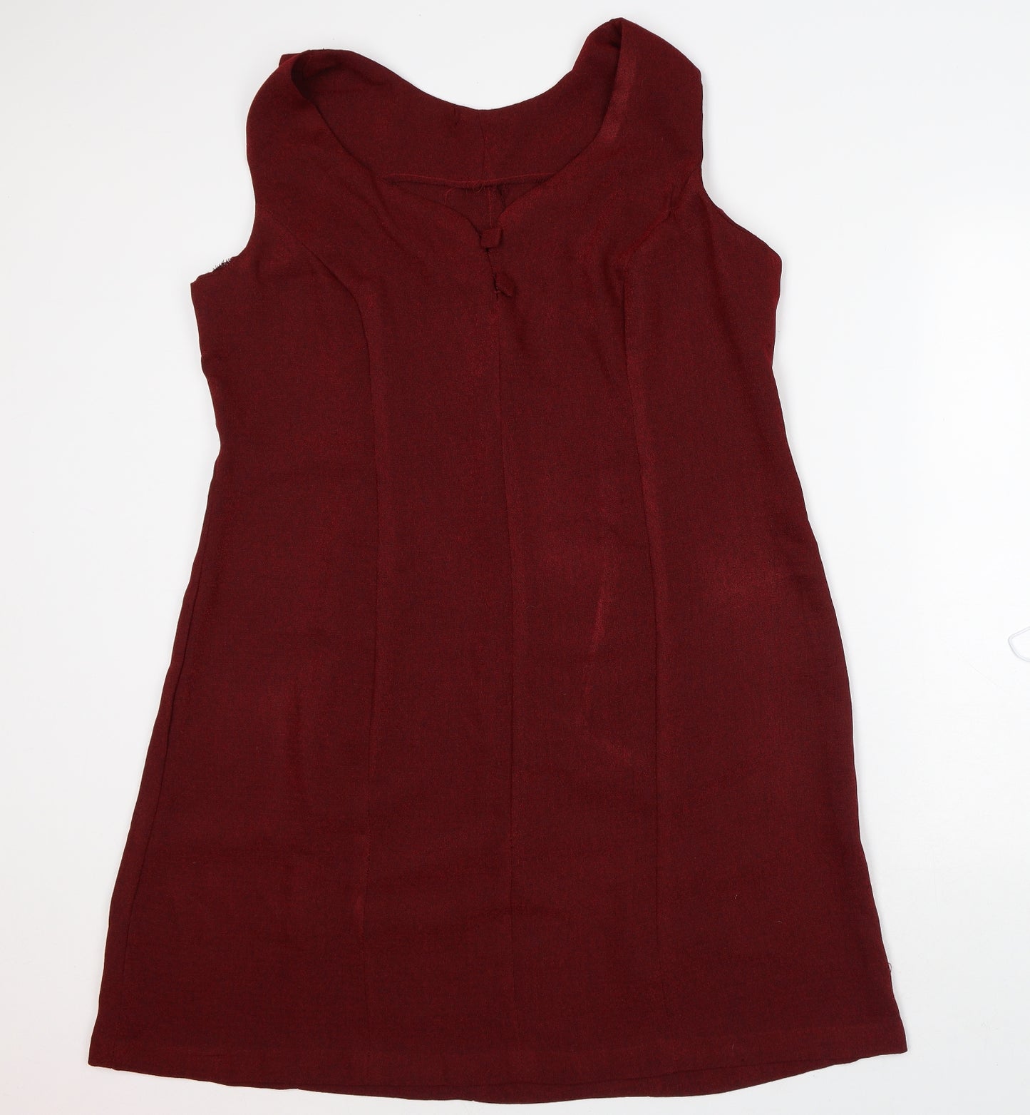 Preworn Womens Red Geometric Polyester A-Line Size L V-Neck