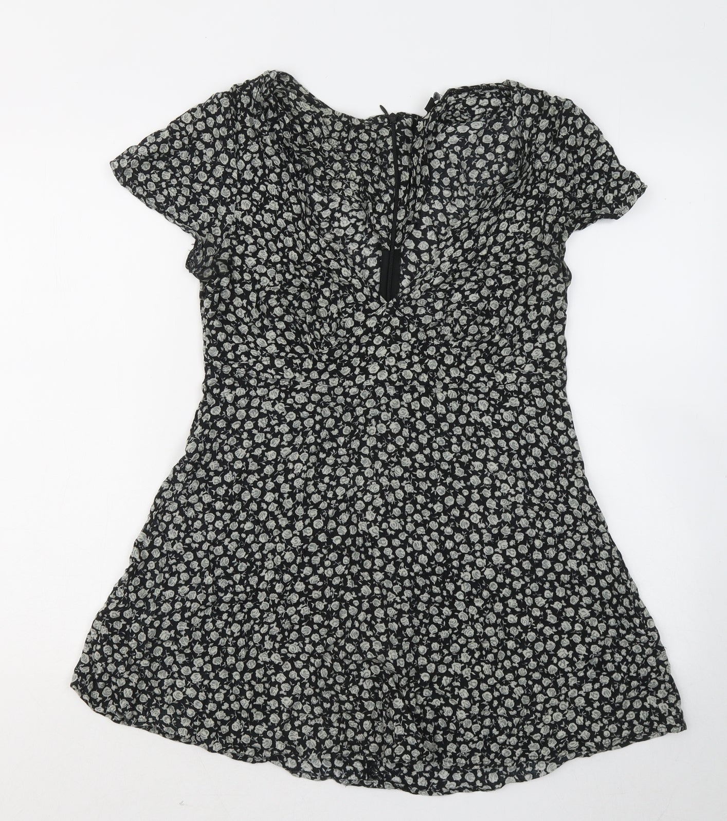 Motel Womens Black Floral Viscose Basic T-Shirt Size M Round Neck