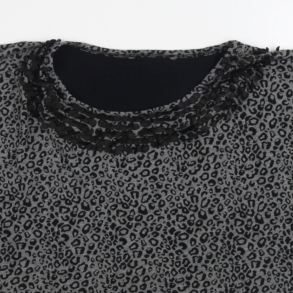 Preworn Womens Black Animal Print Polyester Basic T-Shirt Size 18 Scoop Neck