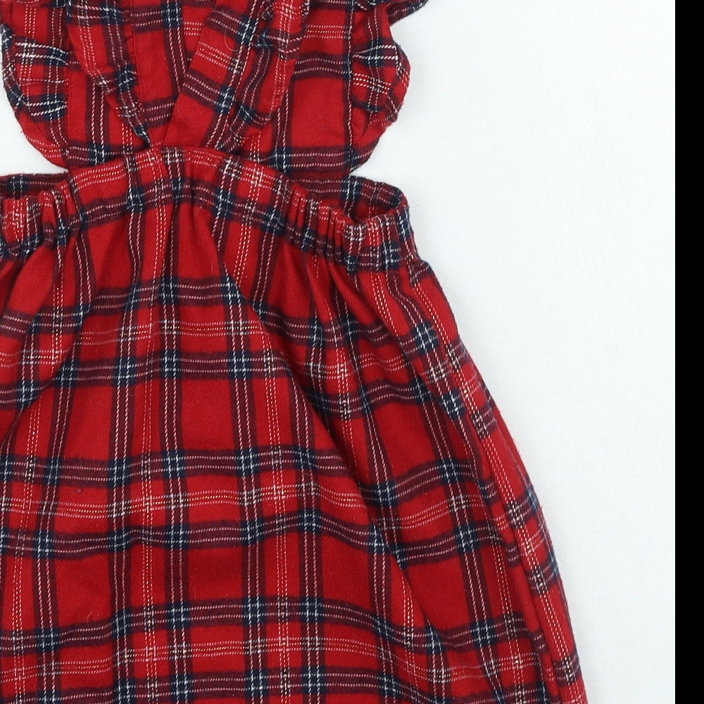 Primark Girls Red Plaid Polyester Pinafore/Dungaree Dress Size 6-7 Years Square Neck Pullover