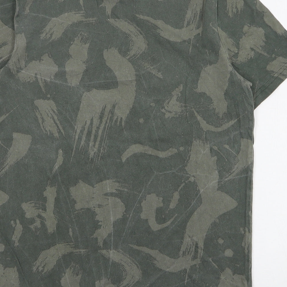F&F Boys Green Camouflage Cotton Basic T-Shirt Size 12-13 Years Round Neck Pullover