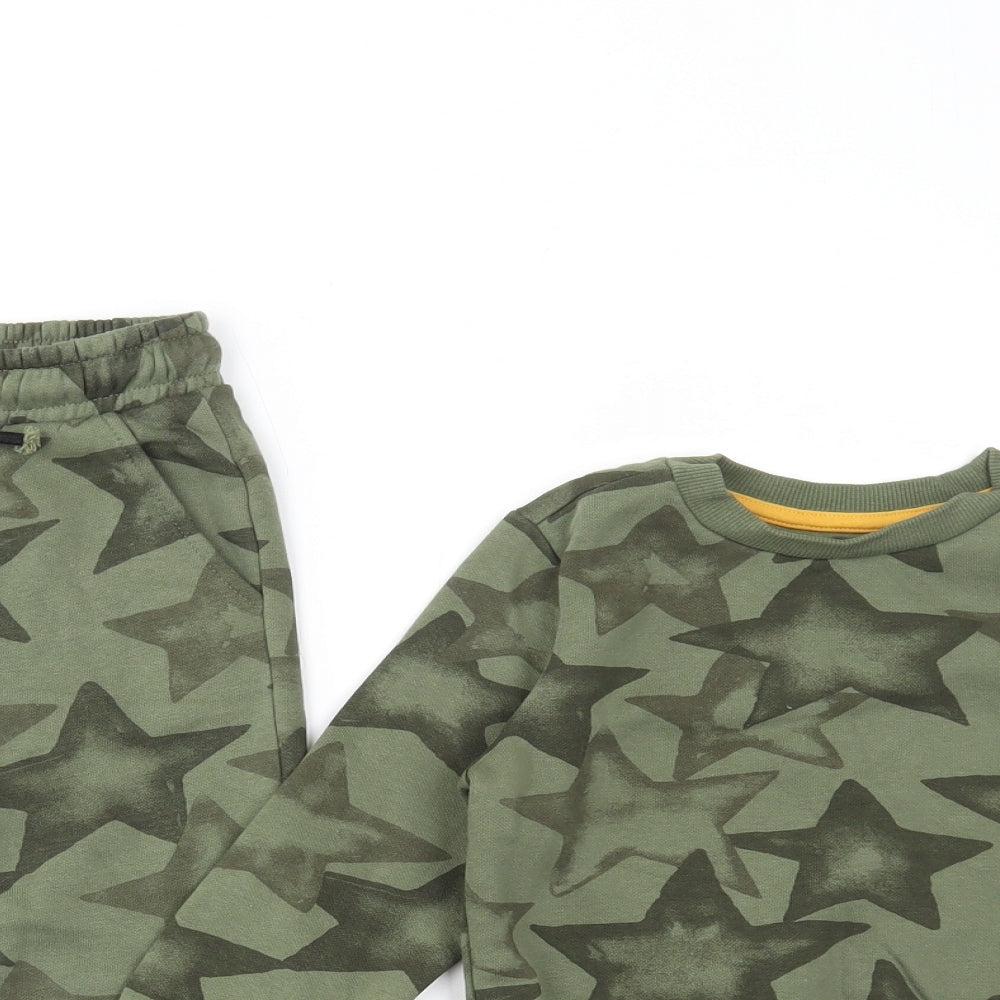 F&F Boys Green Camouflage Cotton Pullover Hoodie Size 2-3 Years Pullover - Star Print, 2 Piece Set