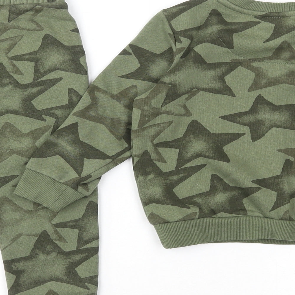 F&F Boys Green Camouflage Cotton Pullover Hoodie Size 2-3 Years Pullover - Star Print, 2 Piece Set