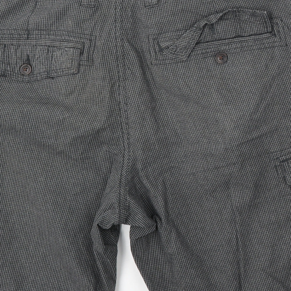 George Mens Grey Check Cotton Cargo Shorts Size 34 L9 in Regular Button