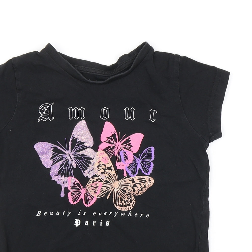 Preworn Girls Black Cotton Basic T-Shirt Size 5-6 Years Round Neck Pullover - Butterflies
