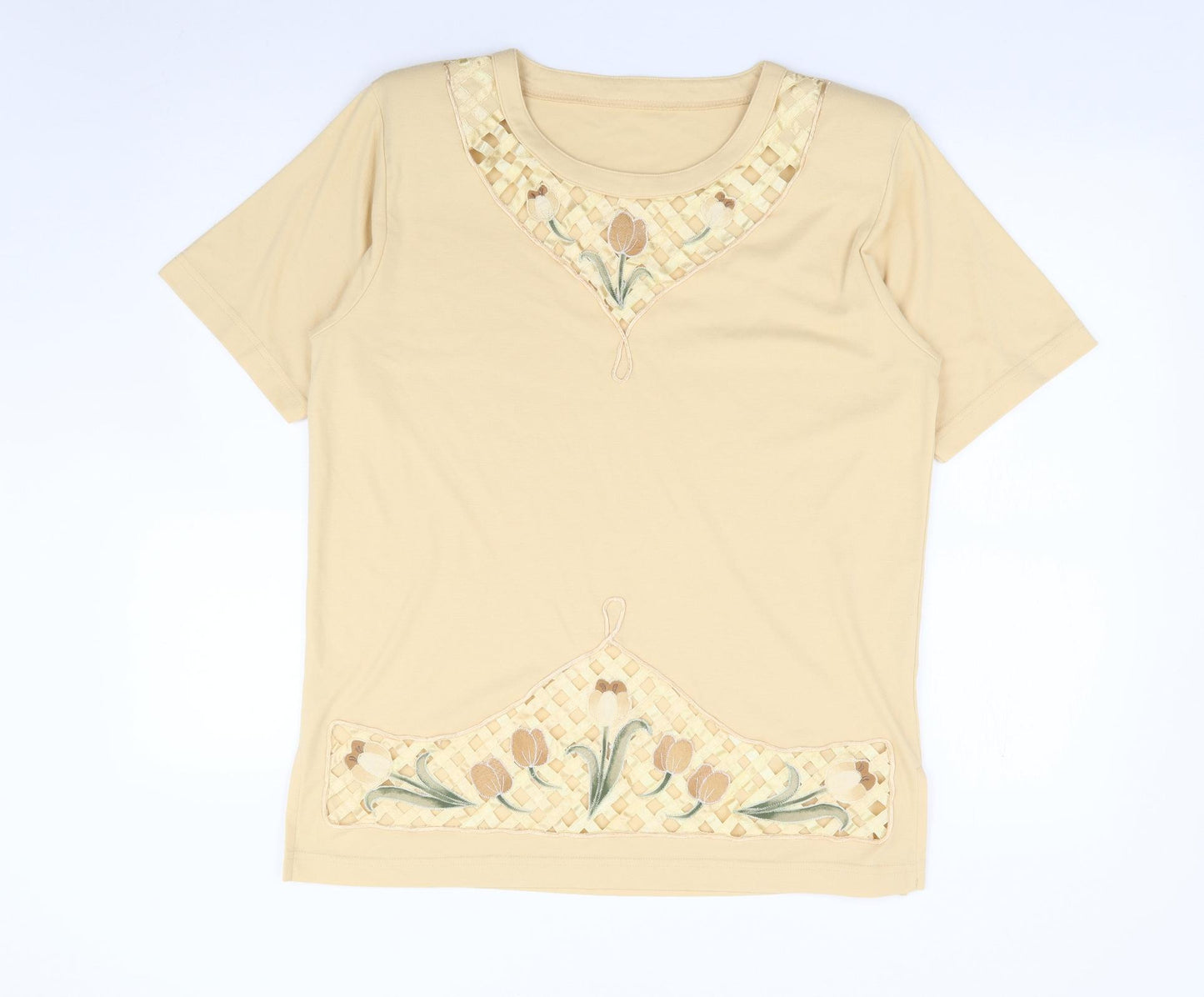 Preworn Womens Yellow Floral Polyester Basic T-Shirt Size M Round Neck