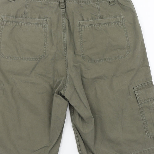 F&F Mens Green Cotton Bermuda Shorts Size 32 L12 in Regular Button