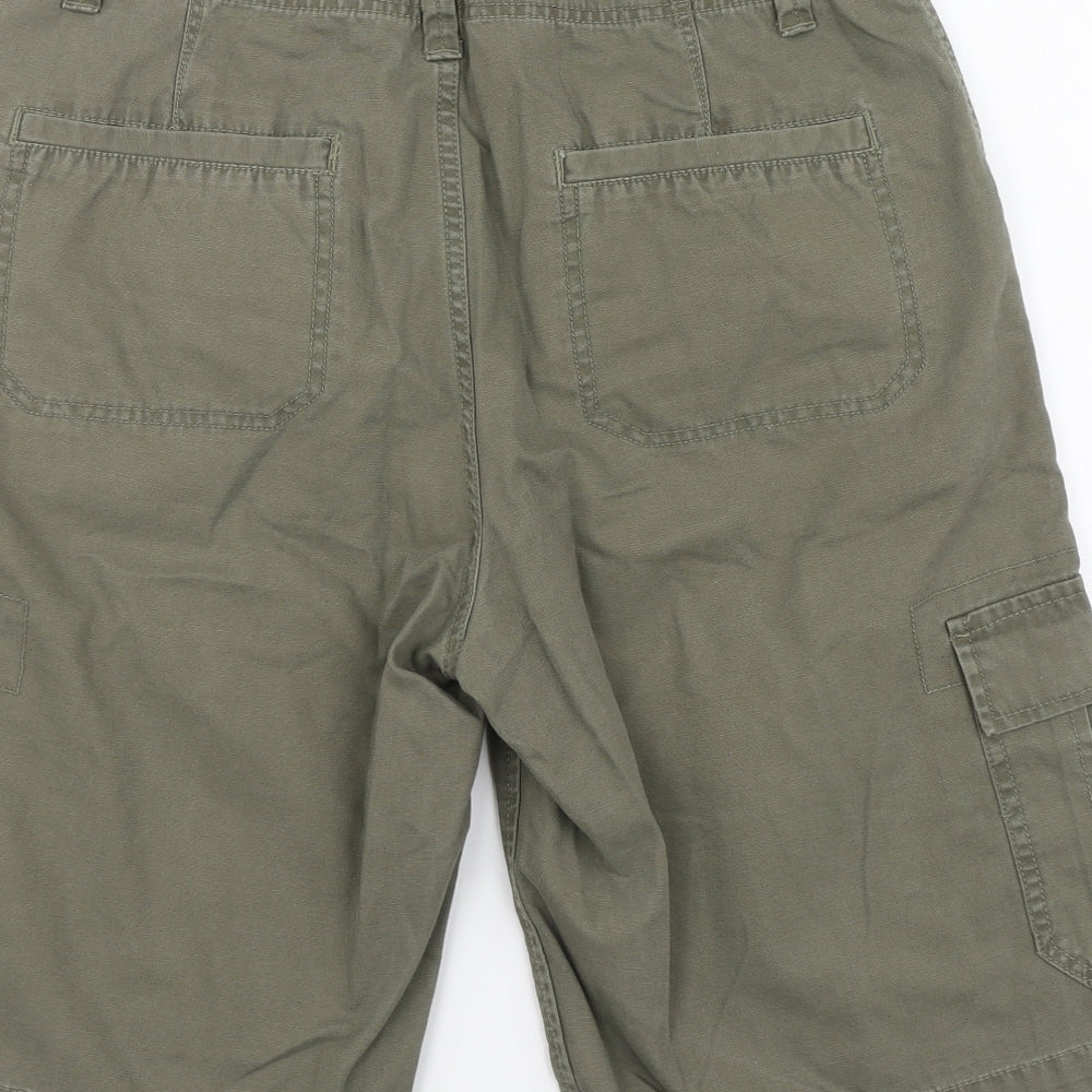 F&F Mens Green Cotton Bermuda Shorts Size 32 L12 in Regular Button
