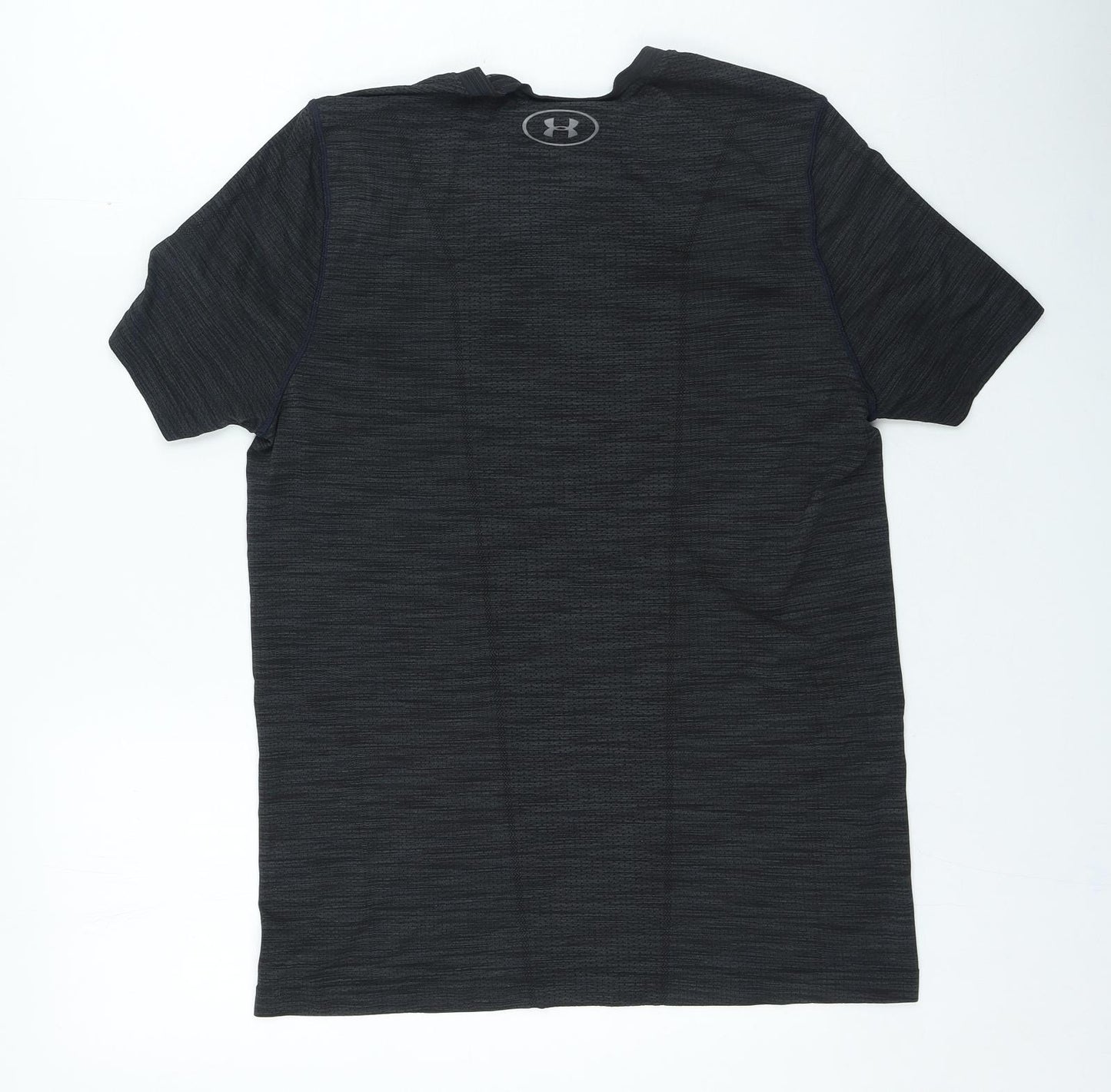 Under armour Mens Grey Polyester T-Shirt Size M Round Neck