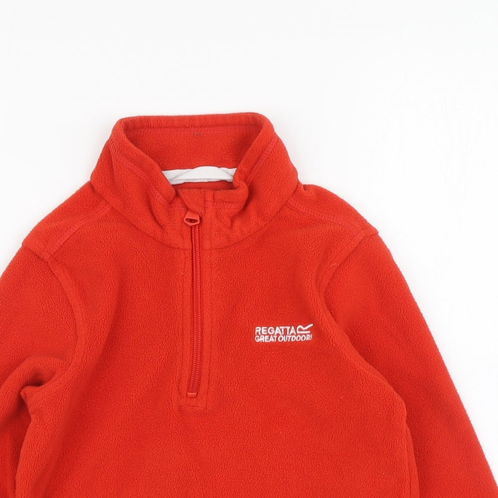 Regatta Boys Red Polyester Pullover Hoodie Size 5-6 Years Pullover