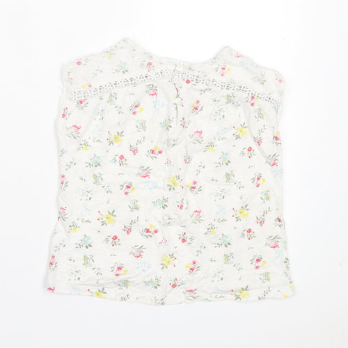 NEXT Girls White Floral Cotton Basic T-Shirt Size 5 Years Crew Neck Button