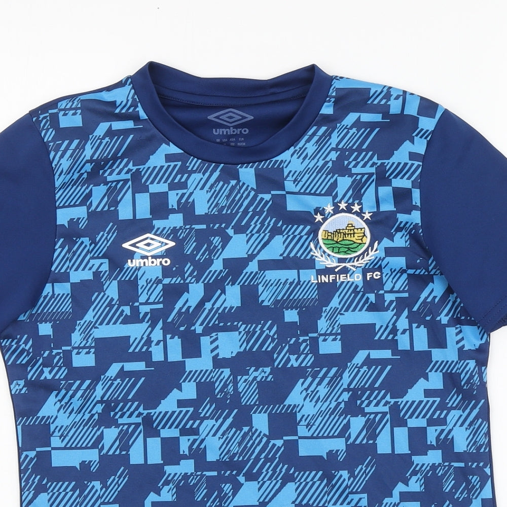 Umbro Boys Blue Polyester Basic T-Shirt Size 12 Years Round Neck Pullover - Linfield FC