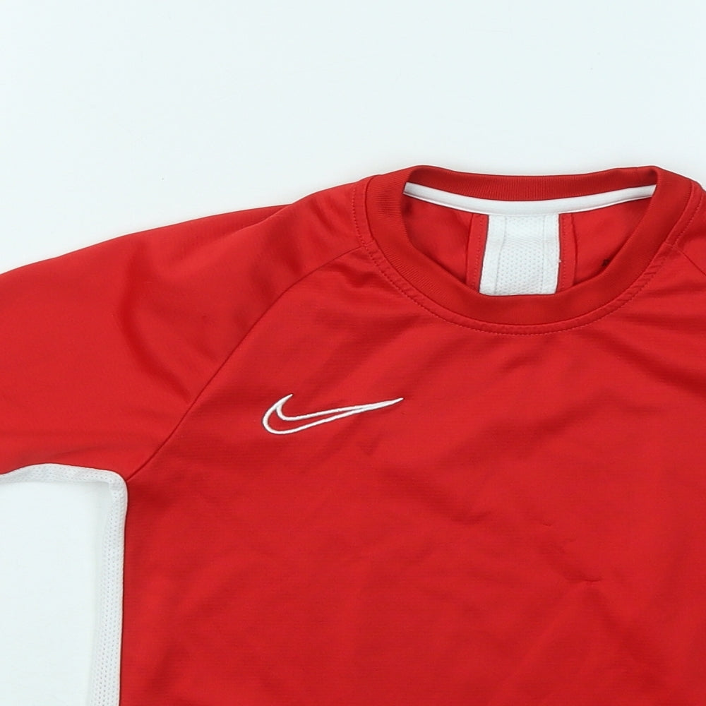 Nike Boys Red Polyester Basic T-Shirt Size 8-9 Years Round Neck