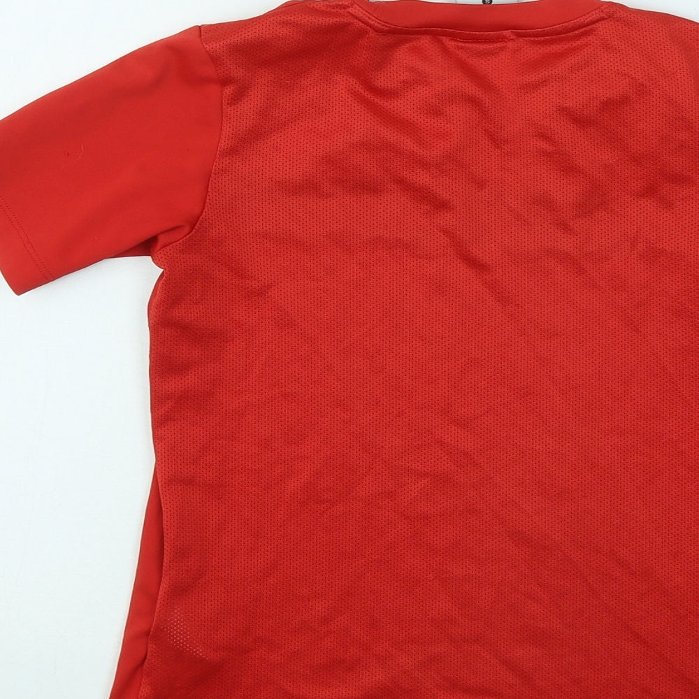 Nike Boys Red Polyester Basic T-Shirt Size 8-9 Years Round Neck