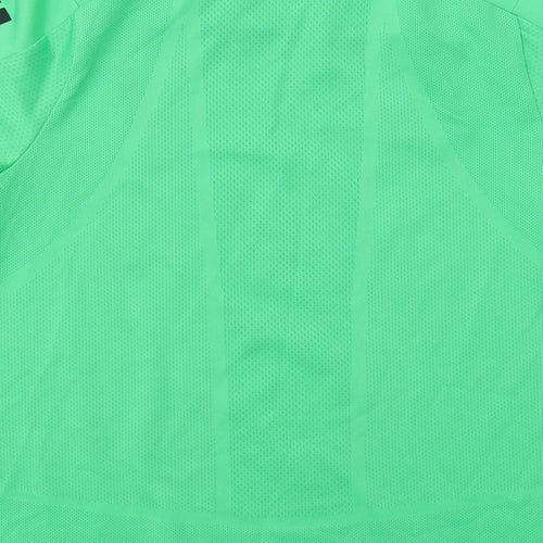 New Balance Boys Green Polyester Basic T-Shirt Size M Round Neck - Liverpool FC