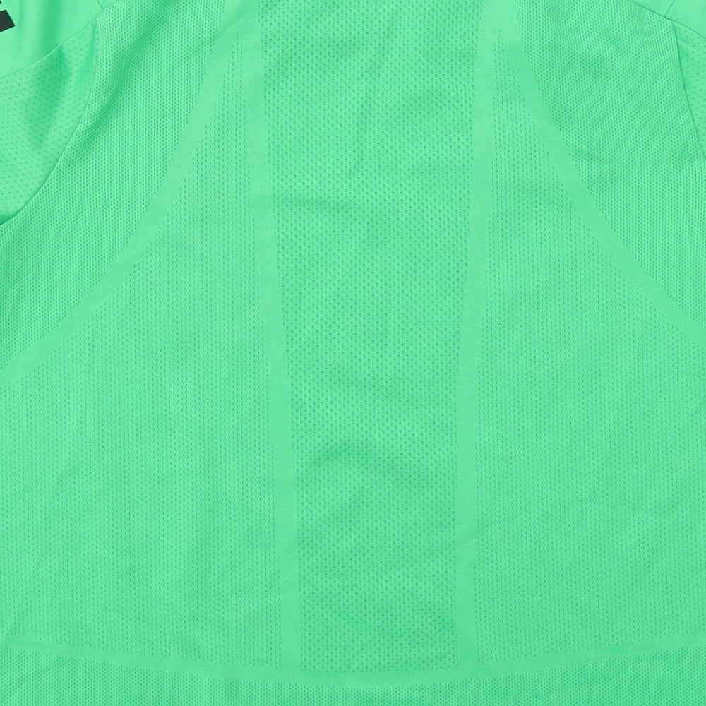 New Balance Boys Green Polyester Basic T-Shirt Size M Round Neck - Liverpool FC