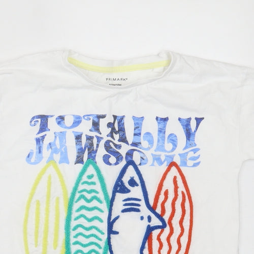Primark Boys White Cotton Basic T-Shirt Size 6-7 Years Crew Neck Pullover - Totally Jawsome