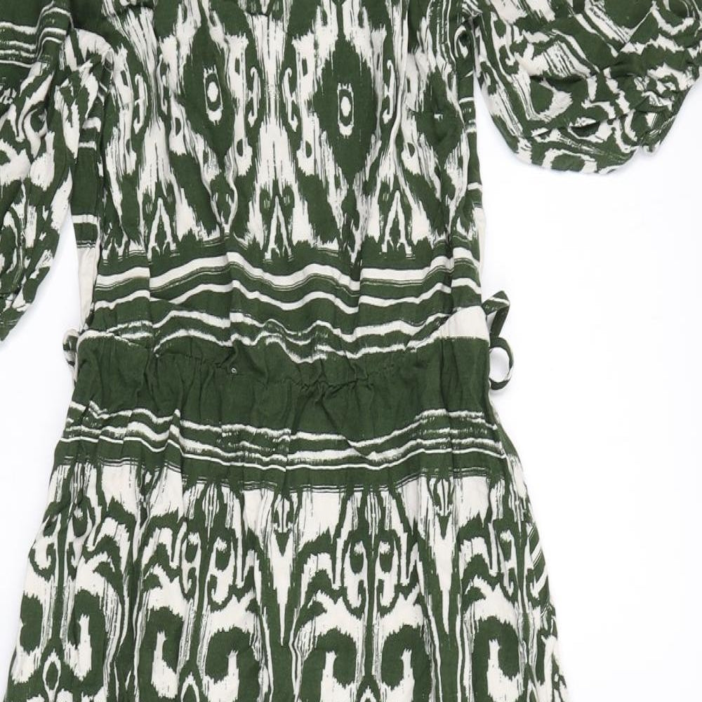F&F Womens Green Geometric Viscose A-Line Size 8 Scoop Neck Button