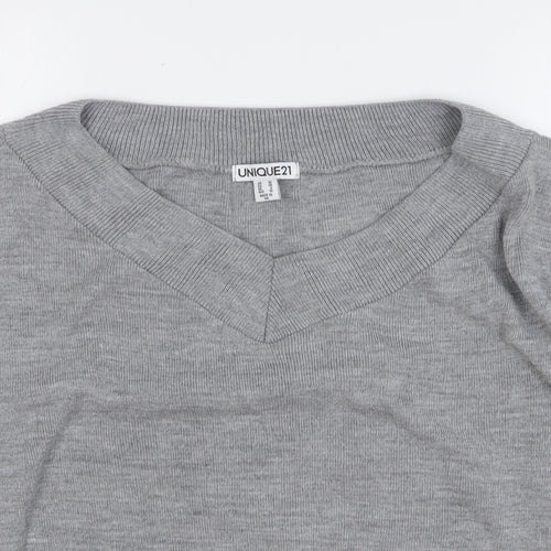 Unique 21 Womens Grey Acrylic Pullover Sweatshirt Size 10 Pullover