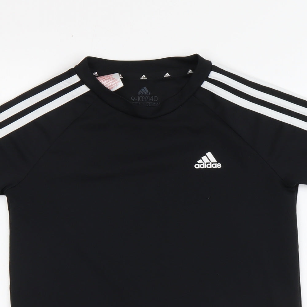 adidas Boys Black Polyester Basic T-Shirt Size 9-10 Years Round Neck Pullover