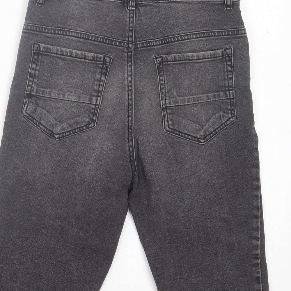 TU Boys Black Cotton Bermuda Shorts Size 11 Years Slim Buckle
