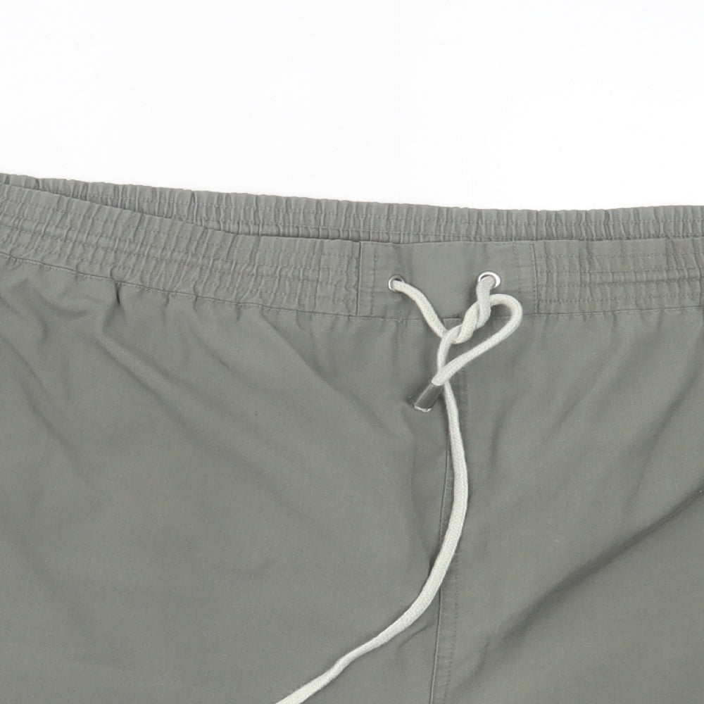 Apollo Mens Green Polyester Bermuda Shorts Size 2XL L6 in Regular Tie