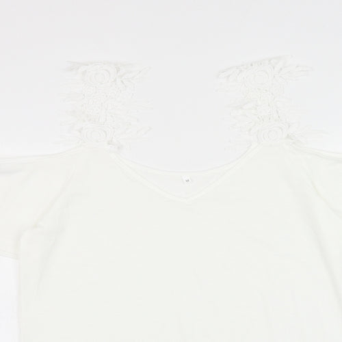 Preworn Womens White Polyester Basic Blouse Size M V-Neck - Crochet Cold Shoulder
