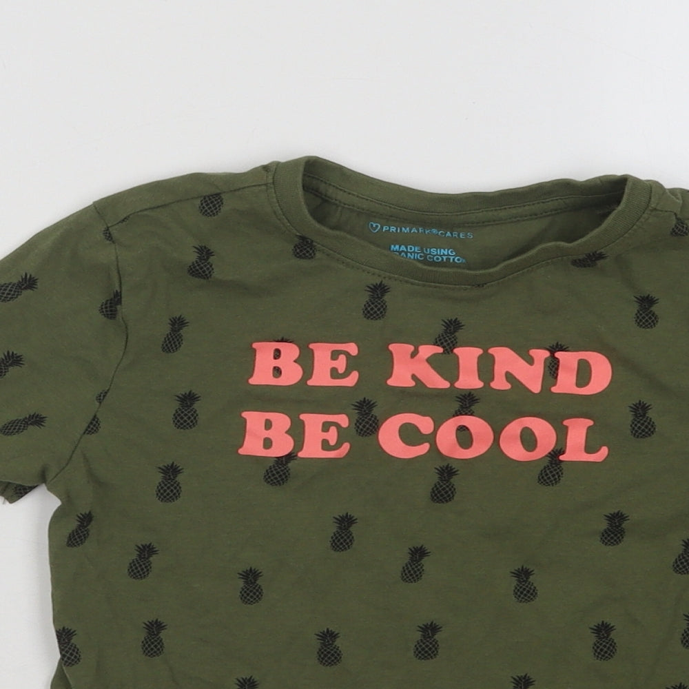 Primark Boys Green Geometric Cotton Basic T-Shirt Size 5-6 Years Round Neck Pullover - Be Kind Be Cool