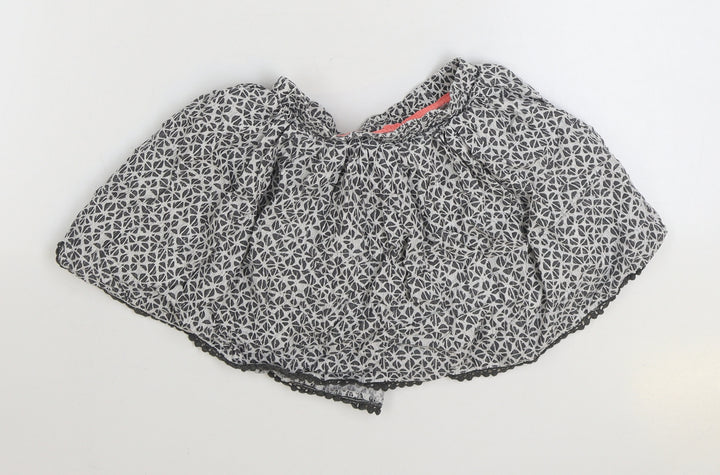 NEXT Girls Grey Geometric Polyester Skater Skirt Size 4-5 Years Regular Pull On