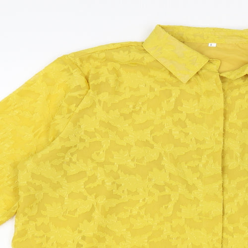 Preworn Womens Yellow Geometric Polyester Basic Button-Up Size L Collared - Textured