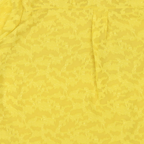Preworn Womens Yellow Geometric Polyester Basic Button-Up Size L Collared - Textured